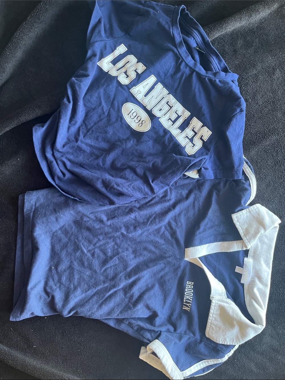 Gently used Los Angeles 1998 Navy Graphic Tee Set